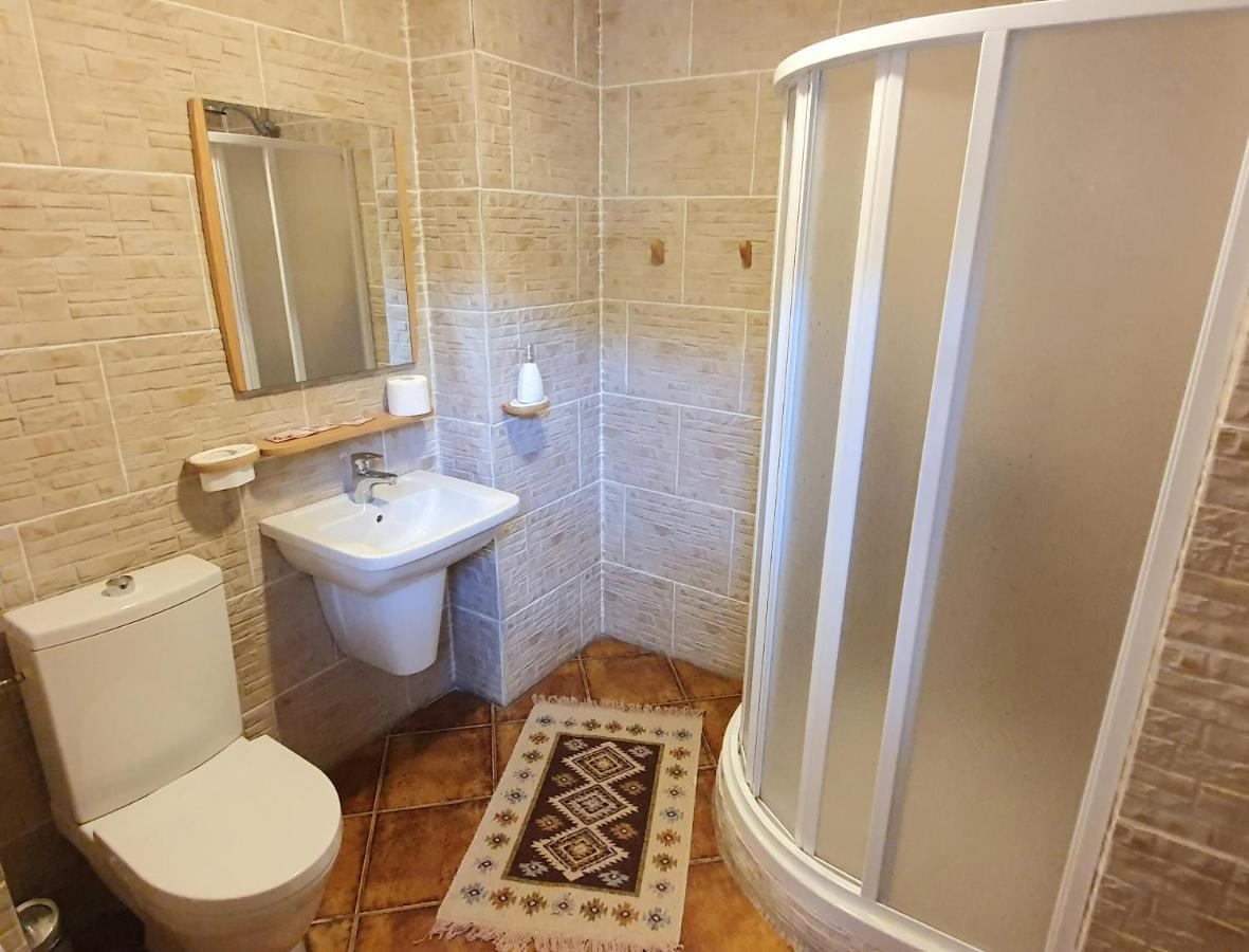 Casa Cartianu Hotell Târgu Jiu Eksteriør bilde