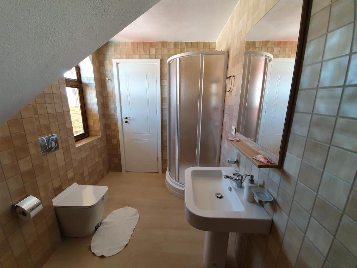 Casa Cartianu Hotell Târgu Jiu Eksteriør bilde